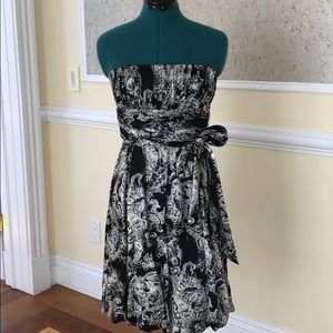 BCBG Max Azria strapless Dress